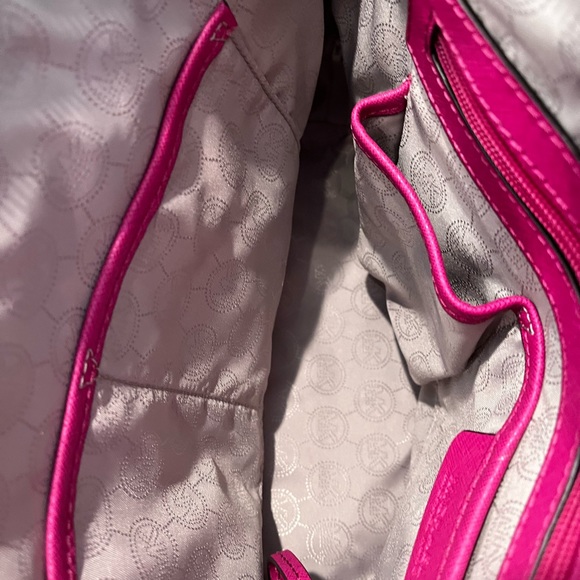 NWT Michael Kors Saffiano Leather Fuschia Satchel Crossbody - Picture 8 of 13